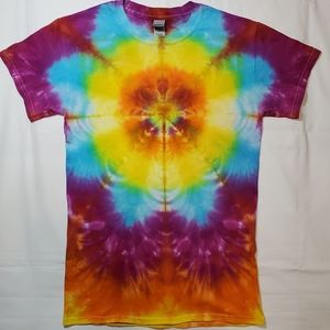 New small unisex tie dye shirt